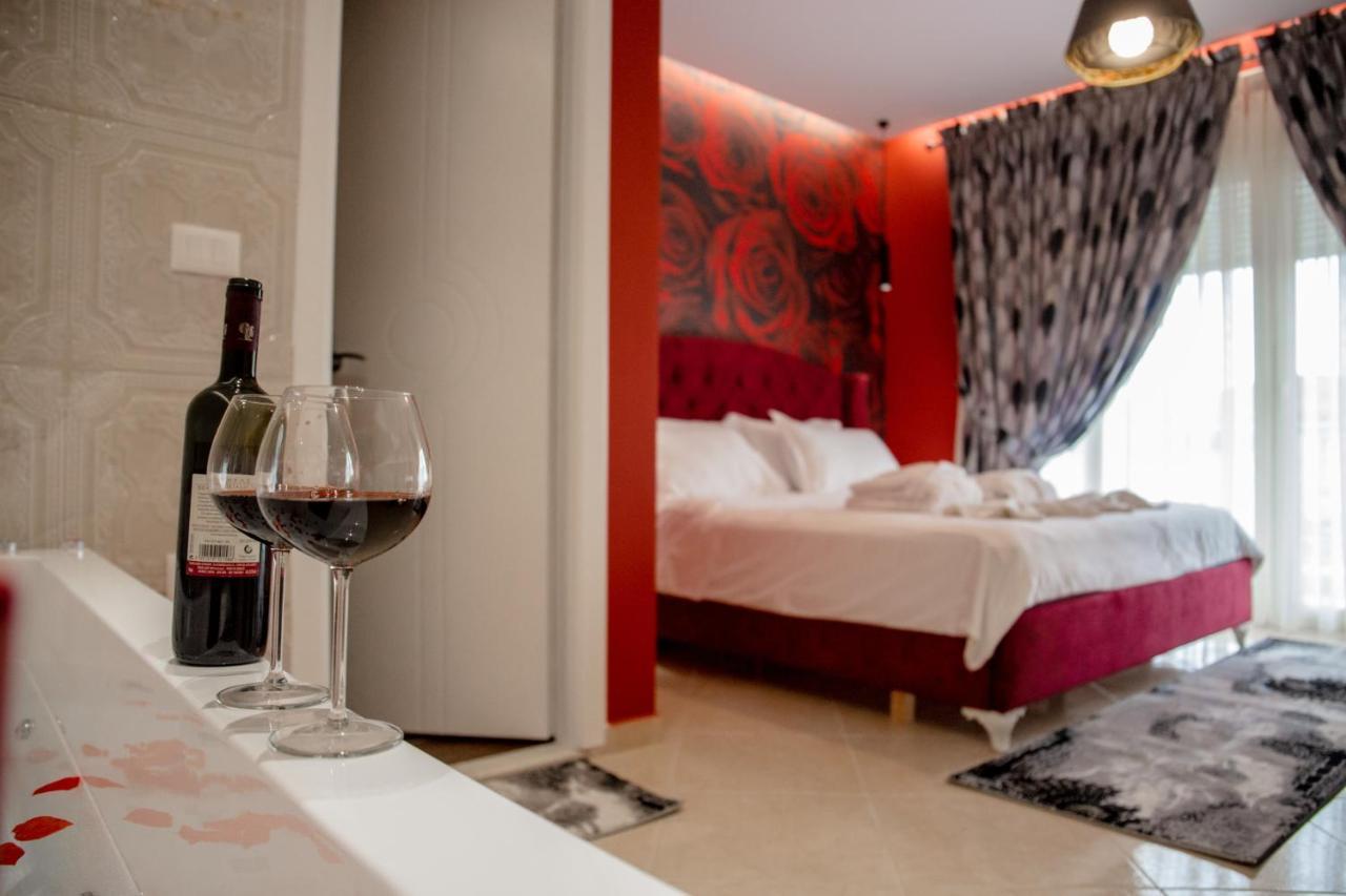 Ajilin Hotel Rooms Korce Exteriér fotografie
