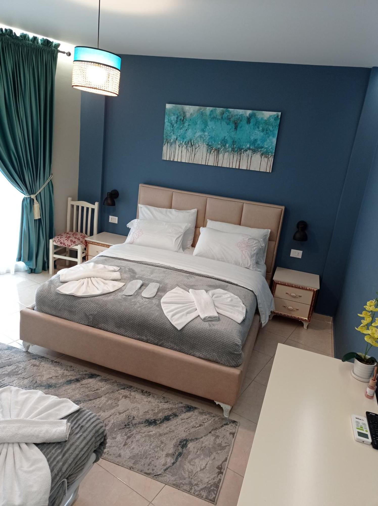 Ajilin Hotel Rooms Korce Pokoj fotografie